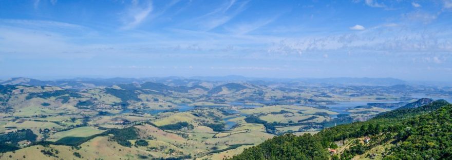 Pedra das Flores (Extrema, MG)