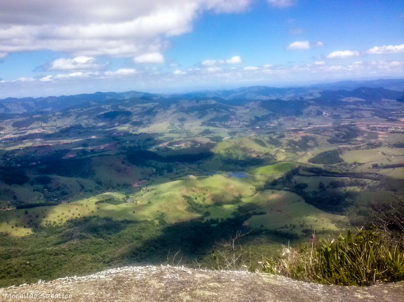 Vista da Pedra das Flores (Extrema, MG)