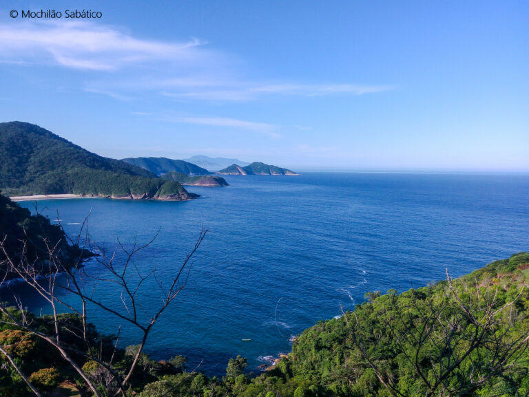 Vista no caminho entre Martim de Sá e Cairuçu das Pedras (Juatinga)