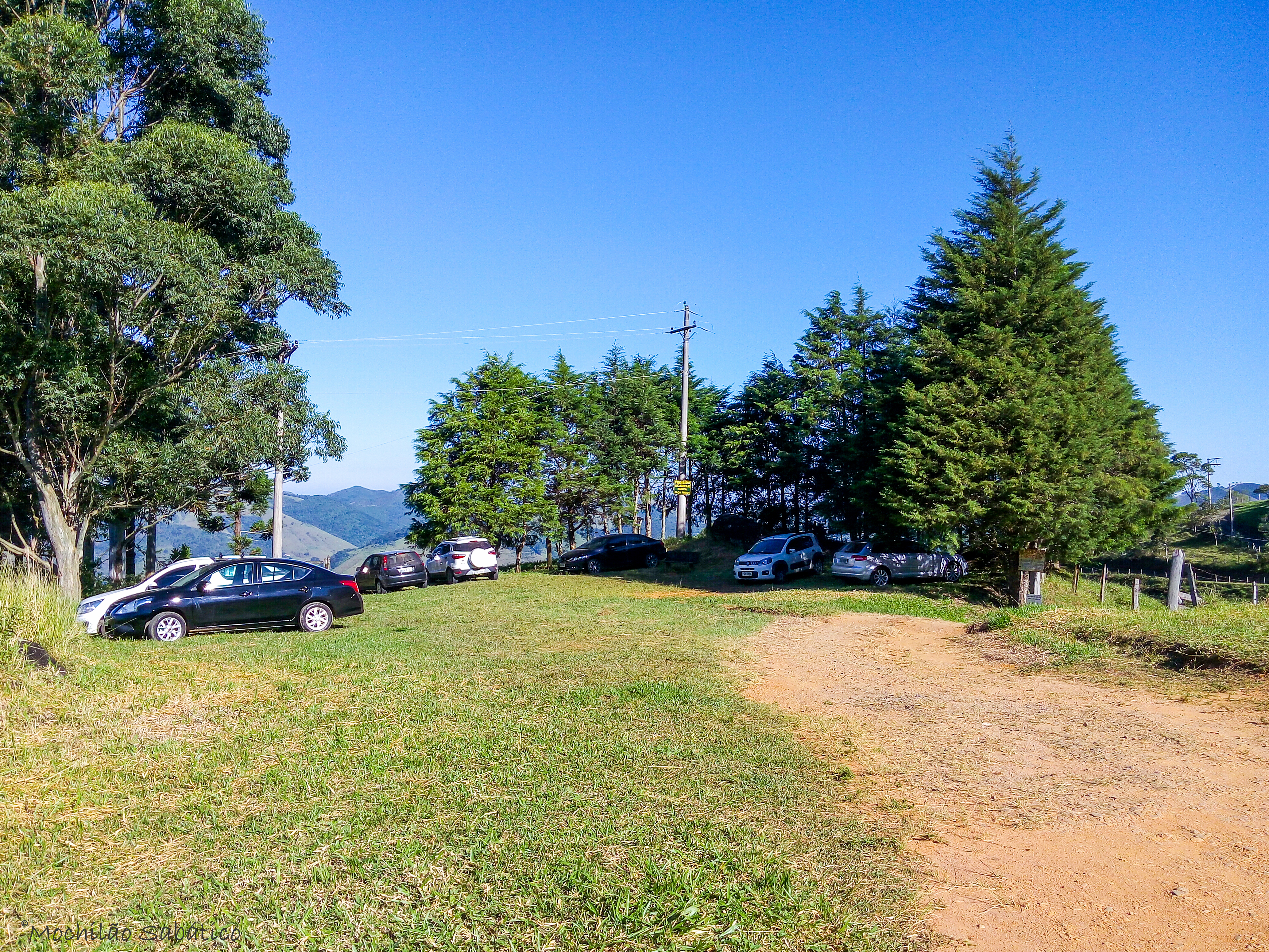 estacionamento-pico-da-onça