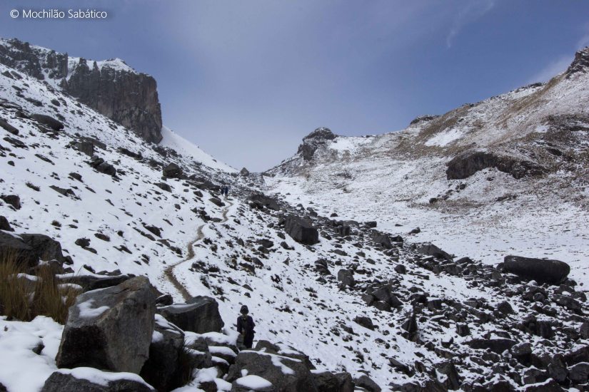 Huayhuash_17092014_1101_subindo Portachuelo paso