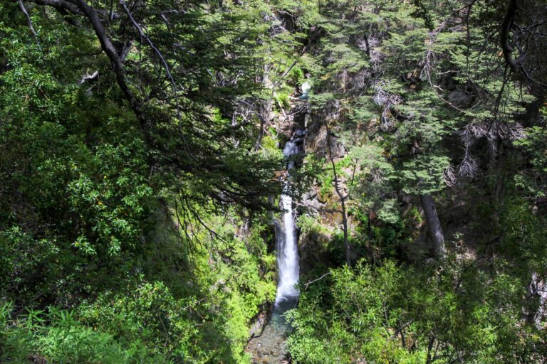 CASCADAS VILLA TRAFUL – trilha curta, fácil e rápida