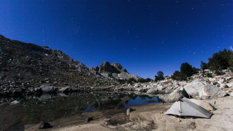 PACIFIC CREST TRAIL #18 e JOHN MUIR TRAIL – Devils Postpile (907 mi) a Vermilion Valley Resort (879 mi)
