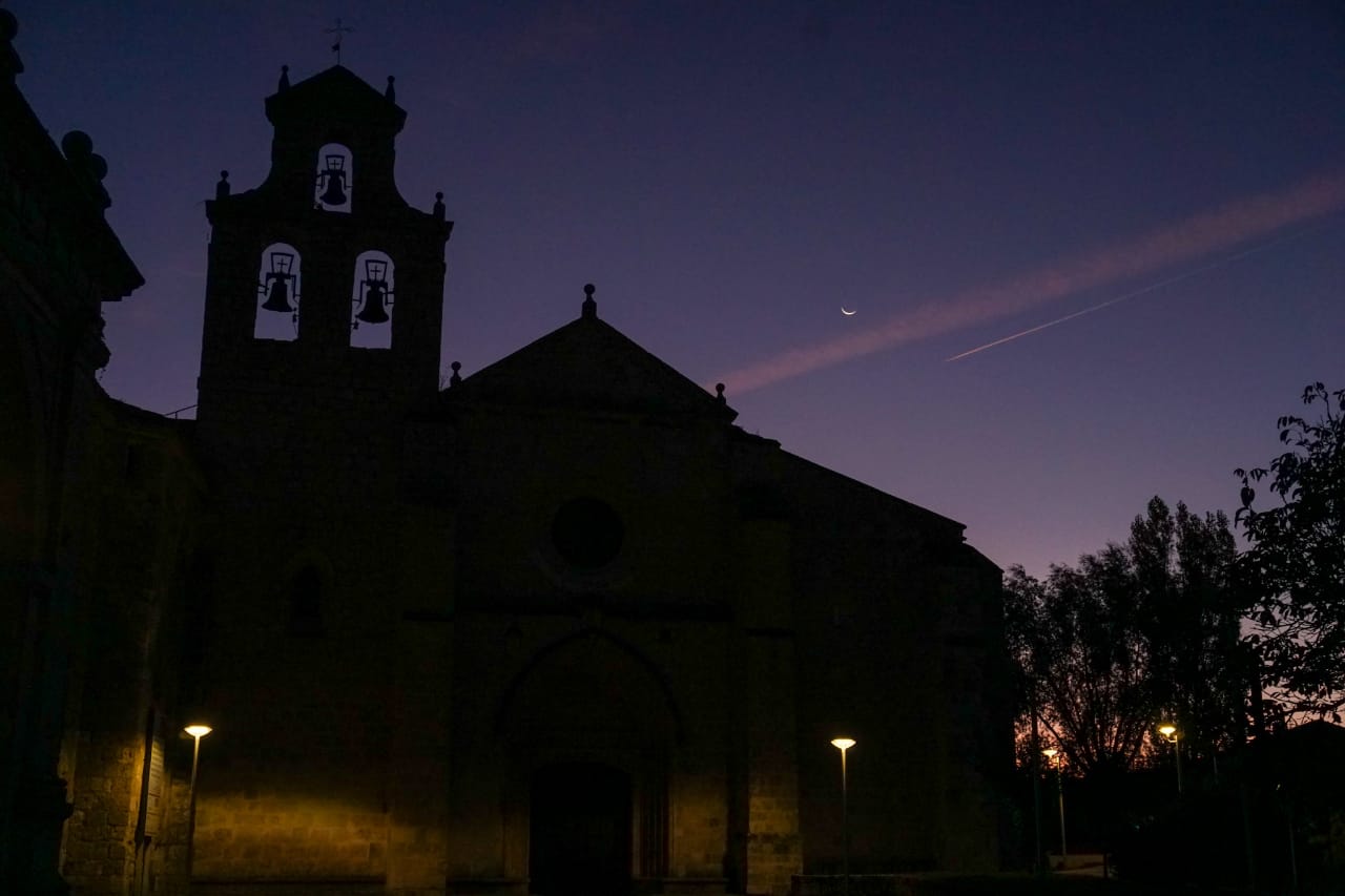 Caminho de Santiago de Compostela_San Juan de Ortega_noite