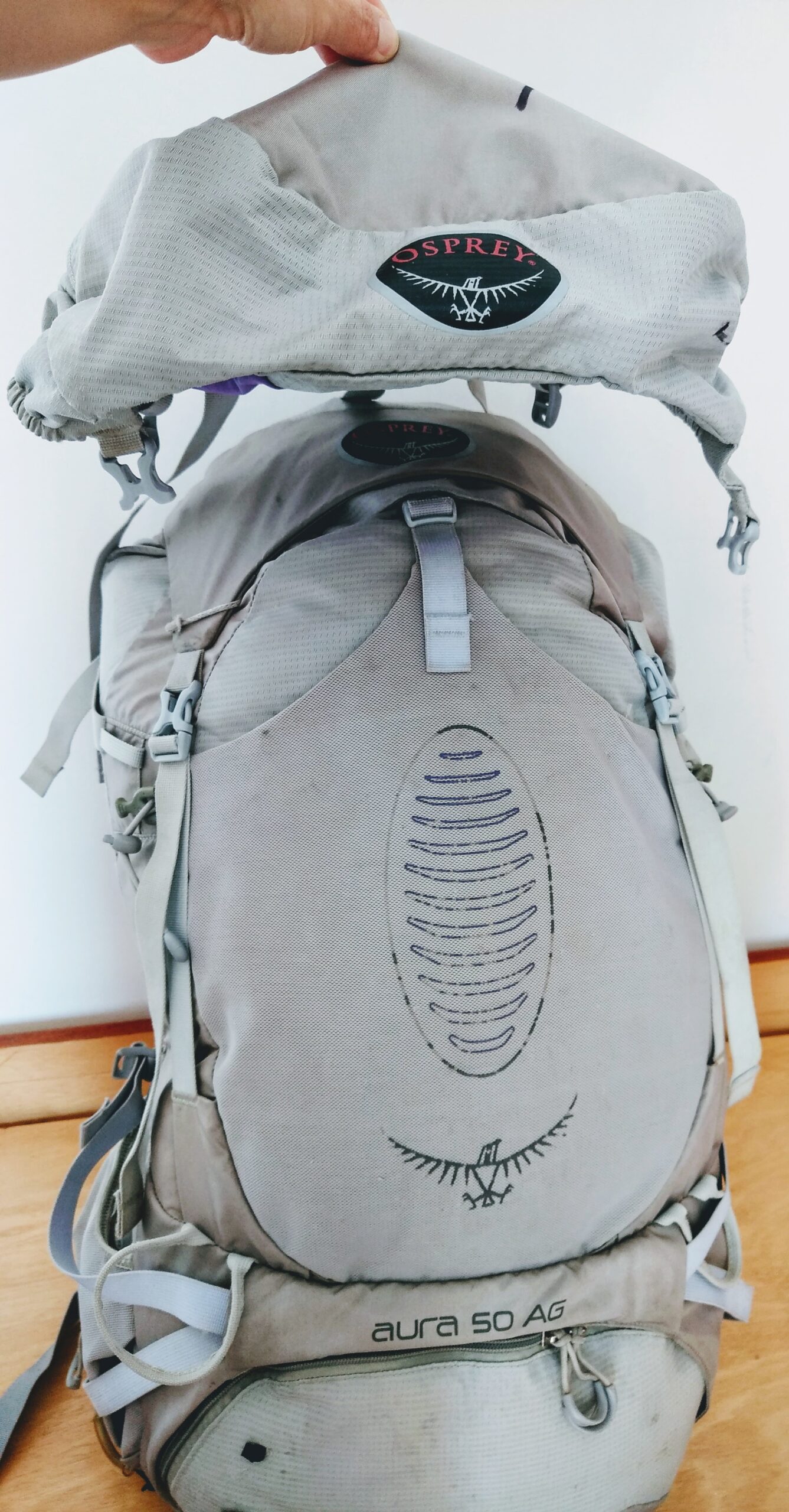 mochila Aura Atmos Osprey_tampa