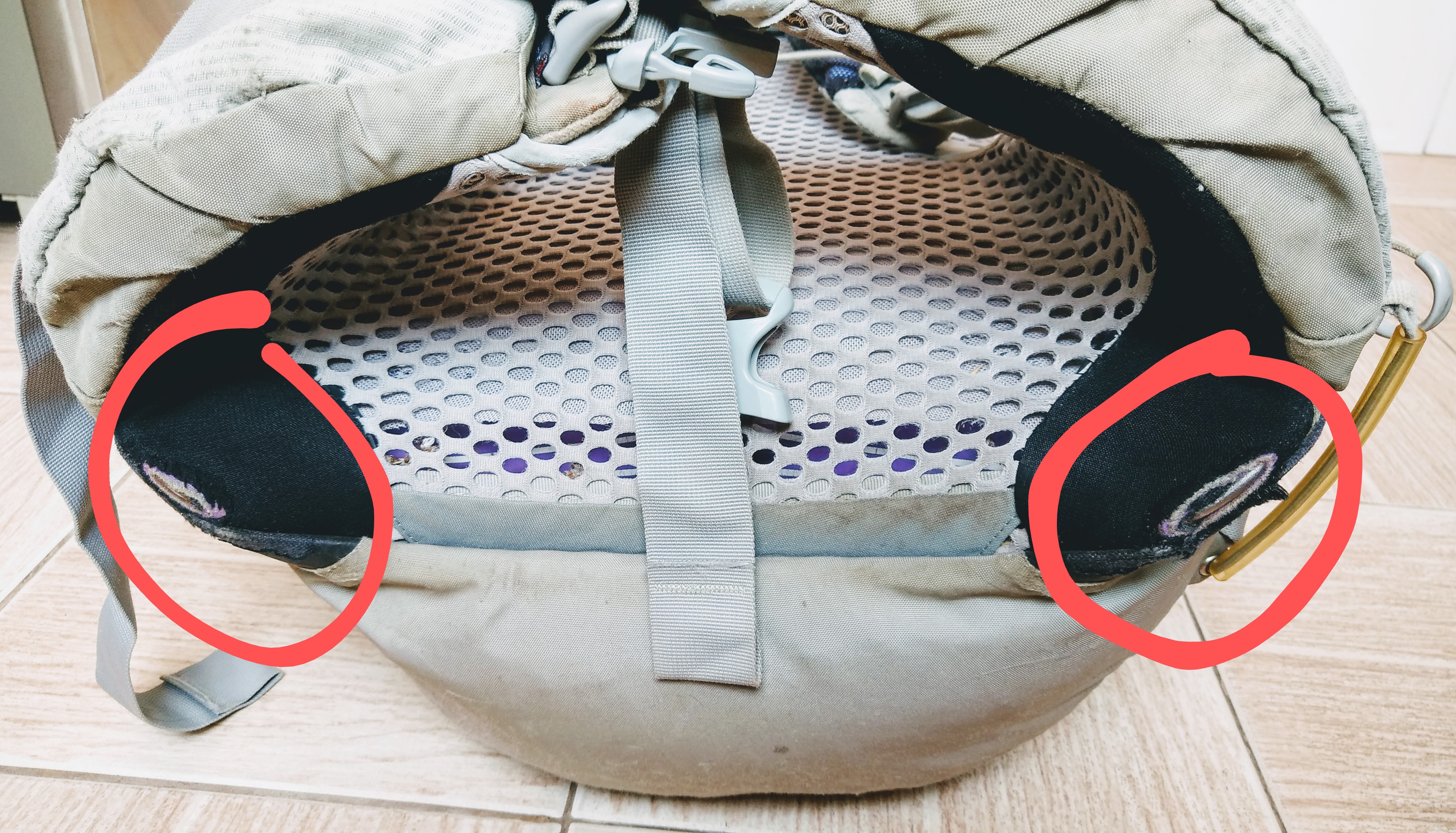 mochila Osprey Aura_embaixo