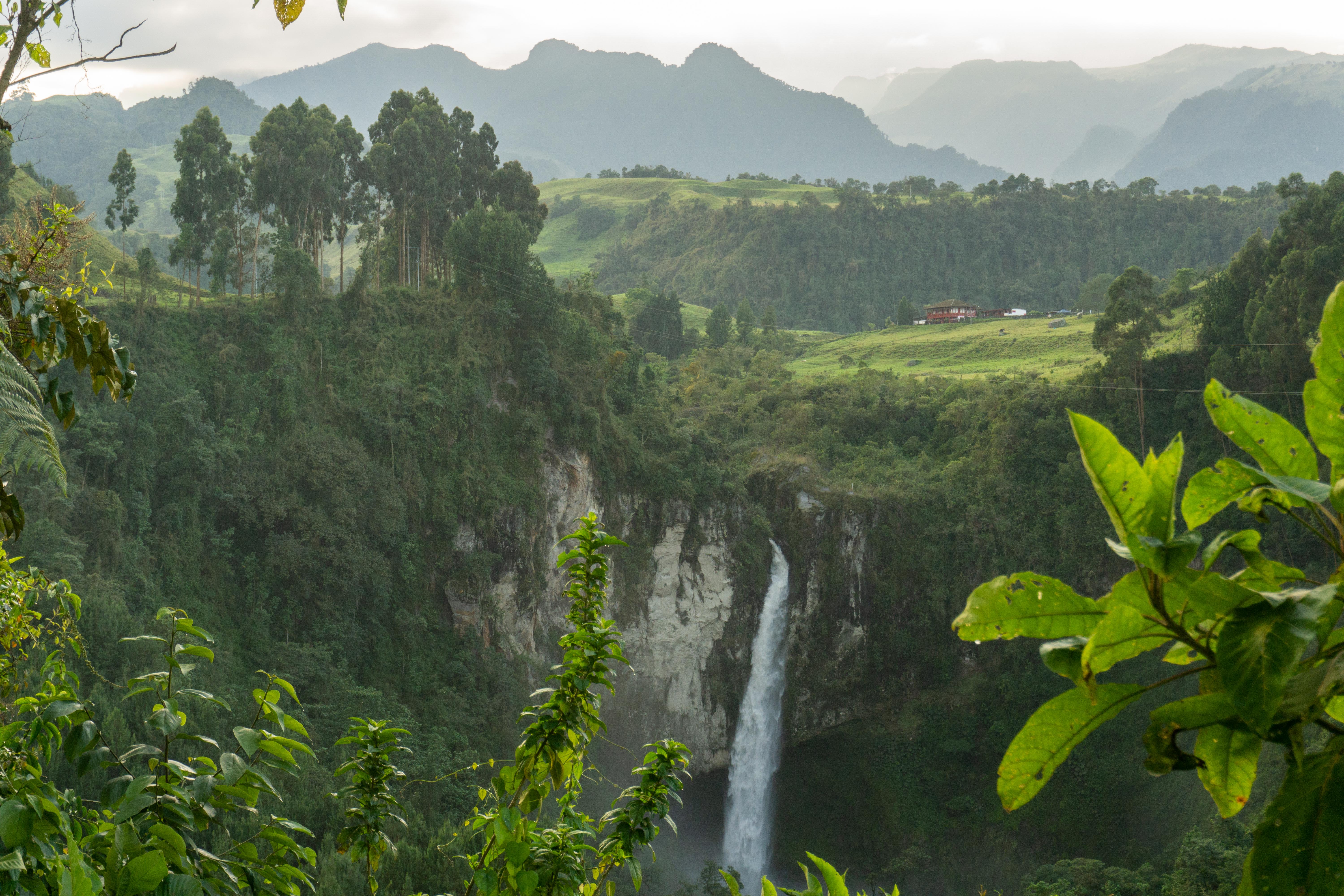 cascada Molinos_Colombia_Los Nevados