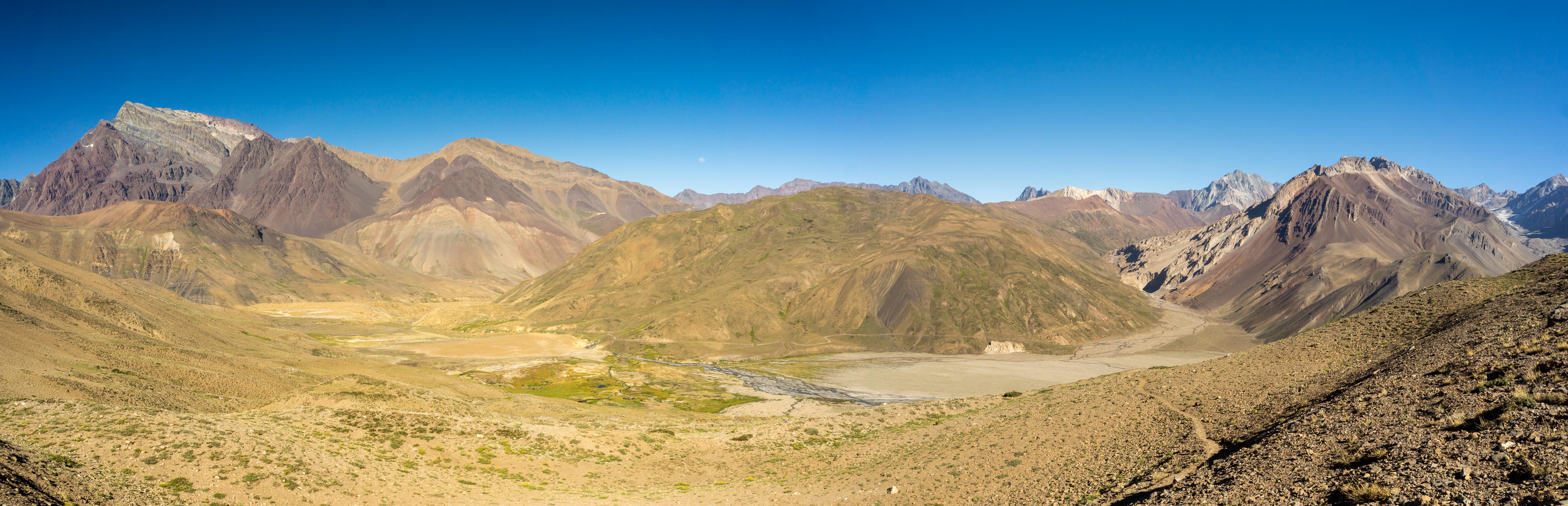 Cruce de los andes_termas del plomo